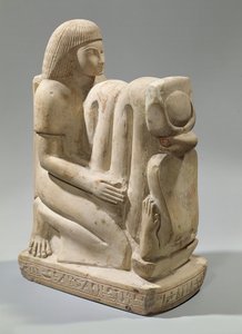 Statue af Setau, der præsenterer kobragudinden Nekhbet (kalksten)